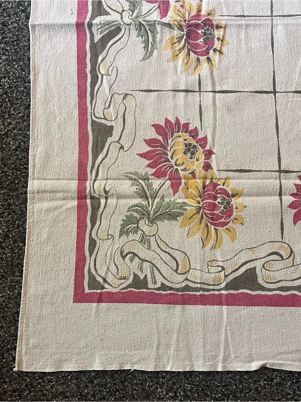 Set of 2 1950s tablecloths Pennsylvania PA Dutch Folk Art 56” Round & floral sq